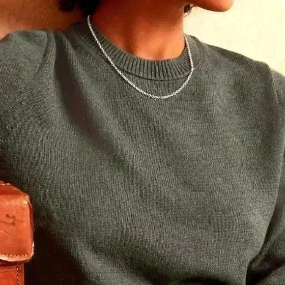 Banana Republic Lofty Crew-Neck Sweater - Picture 5 of 8